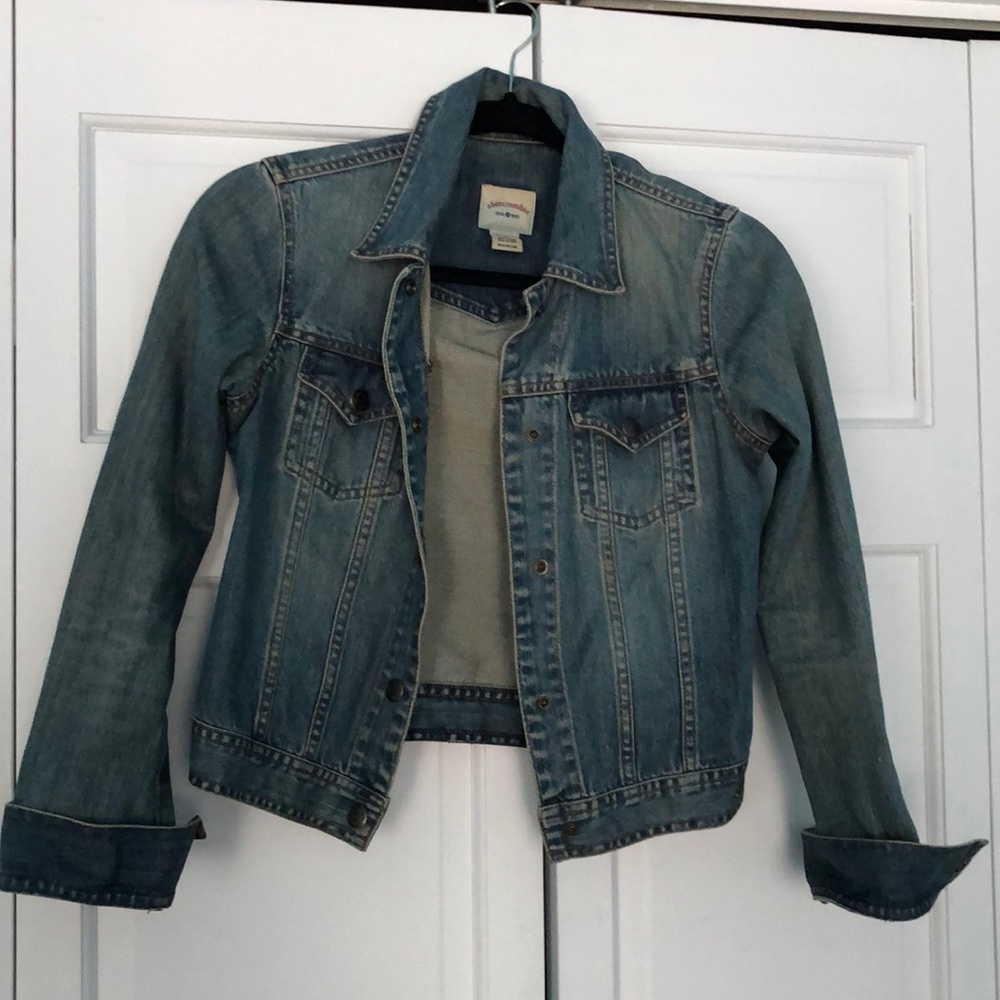 Cropped Abercrombie jean jacket